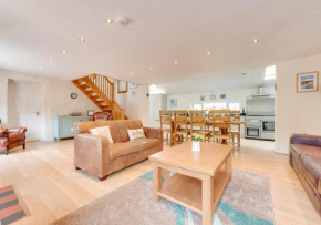 Trefloyne Lodge